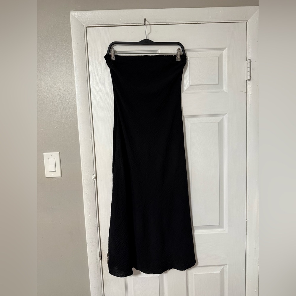 Elegant Black Women's Skirt Strapless - Size L